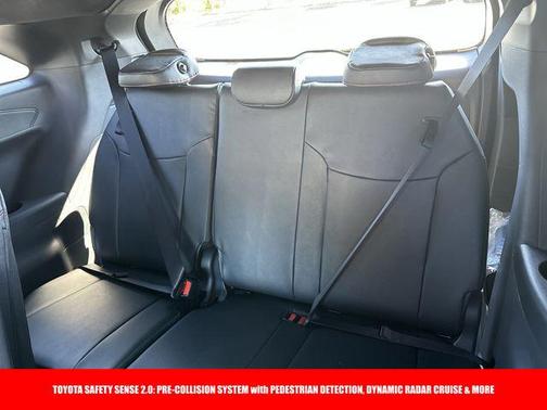 2025 Toyota Sienna XSE 7 Passenger