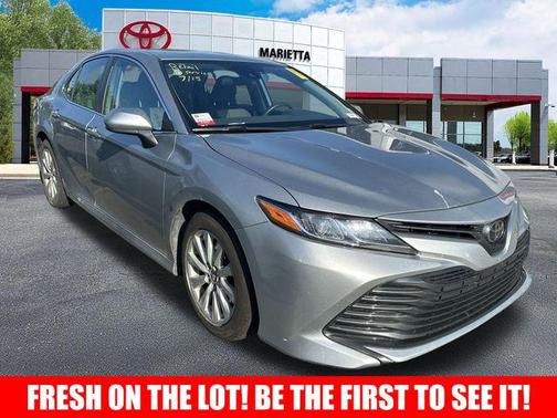 2020 Toyota Camry LE
