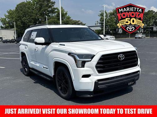 2025 Toyota Sequoia SR5