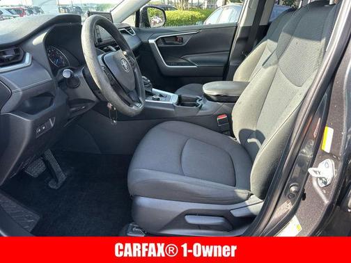 2020 Toyota RAV4 Hybrid LE