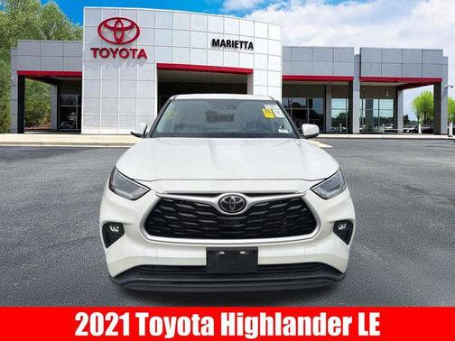 Blizzard Pearl 2021 Toyota Highlander LE