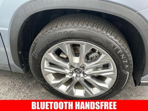 2024 Toyota Highlander Hybrid Limited