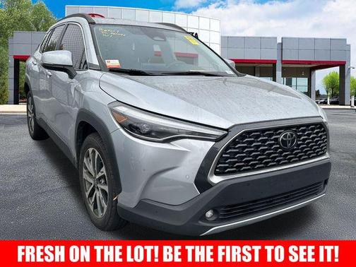 2023 Toyota Corolla Cross XLE