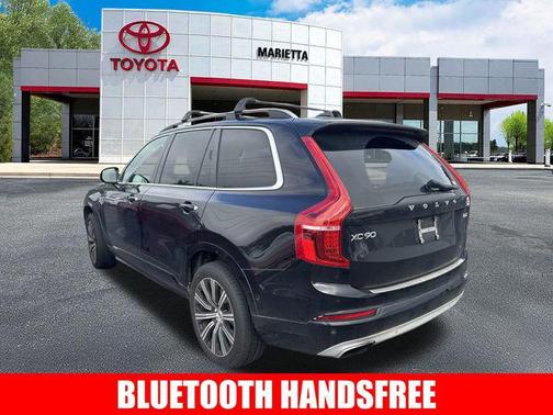 2016 Volvo XC90 T6 Momentum
