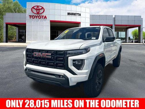 Summit White 2025 GMC Canyon Elevation