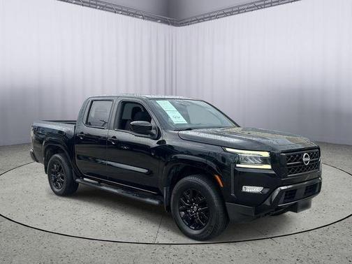 Super Black 2023 Nissan Frontier SV