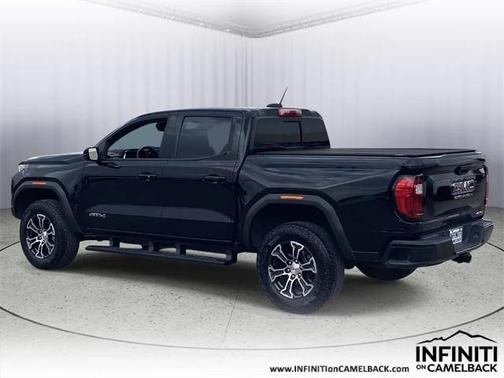 2024 GMC Canyon AT4