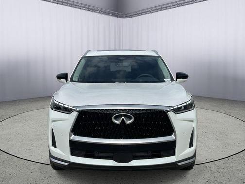 Radiant White 2027 INFINITI QX60 LUXE FWD