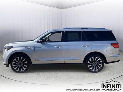 2018 Lincoln Navigator Select