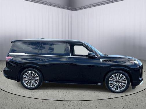Black Obsidian 2027 INFINITI QX80 Luxe