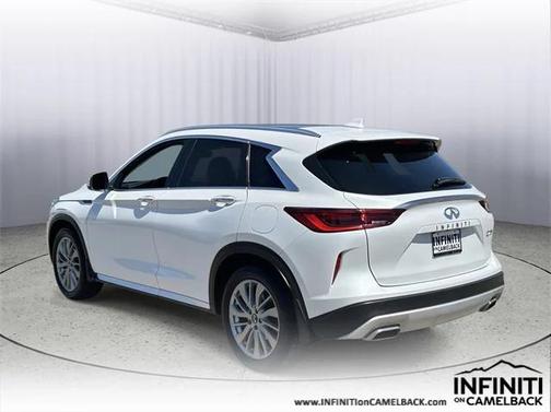 2023 INFINITI QX50 LUXE