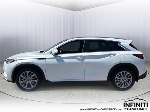 2023 INFINITI QX50 LUXE