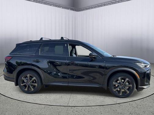 Mineral Black/Graphite Shadow 2026 INFINITI QX60 AUTOGRAPH