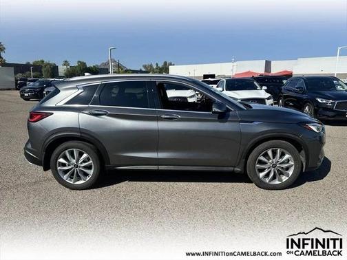 2022 INFINITI QX50 LUXE AWD