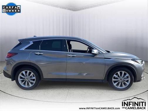 2022 INFINITI QX50 LUXE AWD