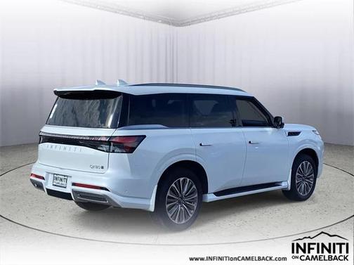 2025 INFINITI QX80 Luxe