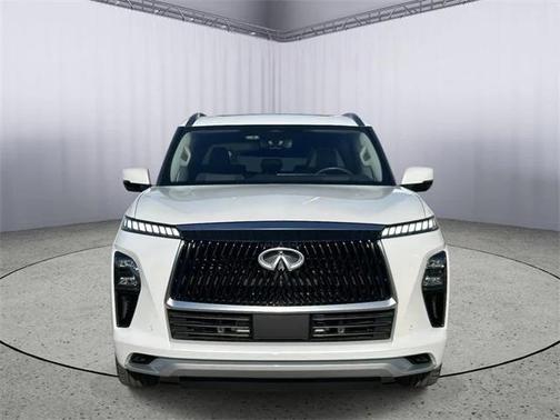 2025 INFINITI QX80 SENSORY AWD
