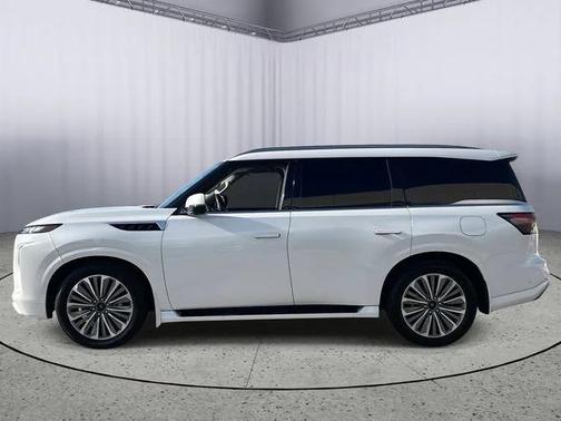 2025 INFINITI QX80 SENSORY AWD