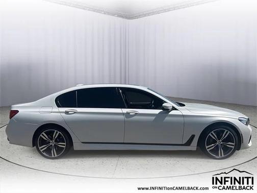 2019 BMW 740 740i