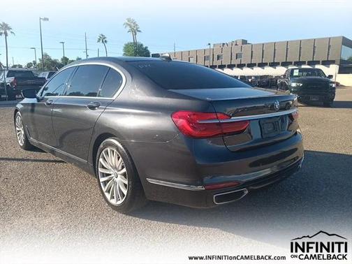 2019 BMW 740 740i