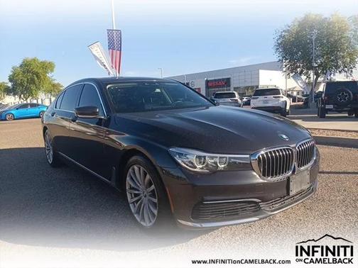 2019 BMW 740 740i