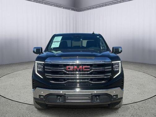 Onyx Black 2025 GMC Sierra 1500 SLT
