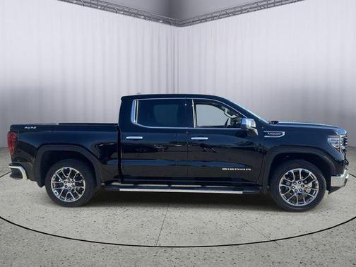 Onyx Black 2025 GMC Sierra 1500 SLT