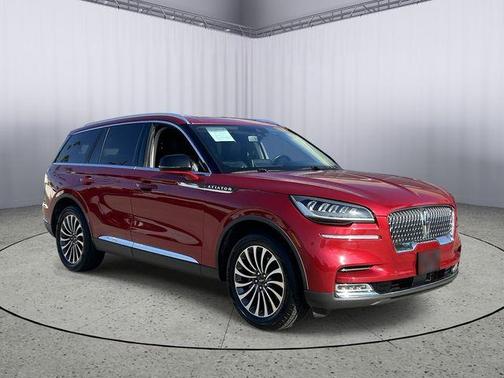 Red Carpet 2021 Lincoln Aviator Reserve AWD