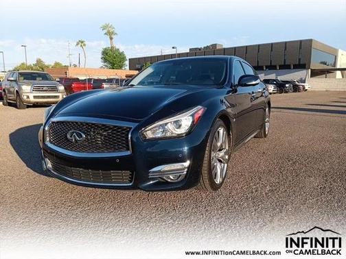 2019 INFINITI Q70L 3.7 LUXE