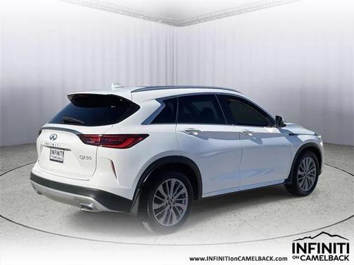 2025 INFINITI QX50 Luxe AWD