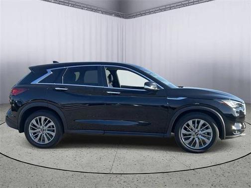 2023 INFINITI QX50 PURE