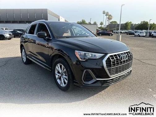 2022 Audi Q3 45 S line Premium
