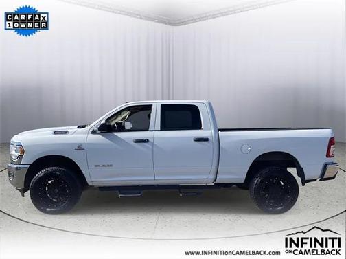 2020 RAM 2500 Tradesman Crew Cab 4X4 6'4' Box