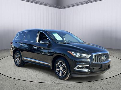2016 INFINITI QX60 Base