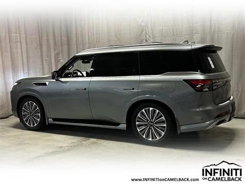 2025 INFINITI QX80 SENSORY AWD