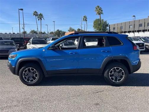 2022 Jeep Cherokee Trailhawk
