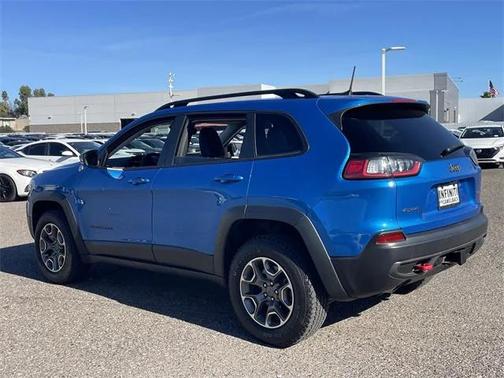 2022 Jeep Cherokee Trailhawk