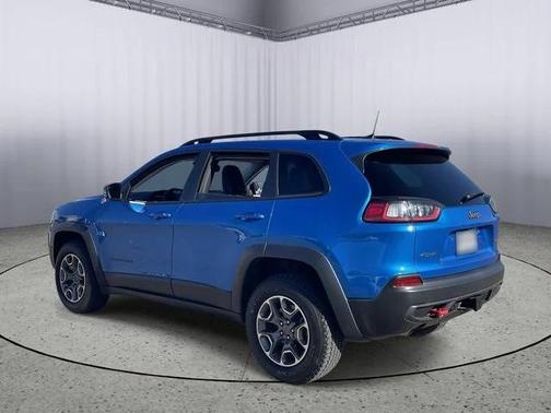 2022 Jeep Cherokee Trailhawk