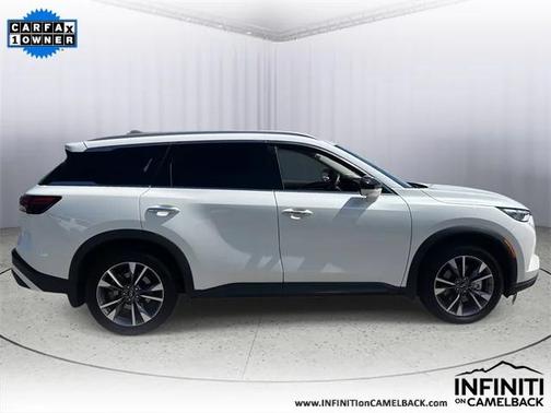 2025 INFINITI QX60 Luxe