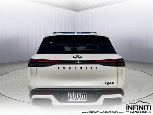 2025 INFINITI QX60 Luxe