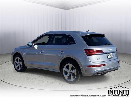 2022 Audi Q5 45 S line Premium Plus