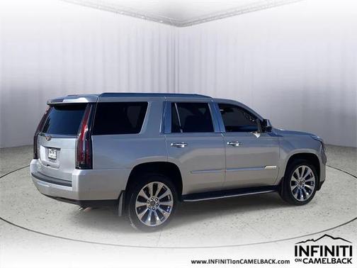 2020 Cadillac Escalade Luxury