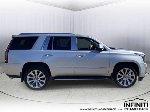 2020 Cadillac Escalade Luxury