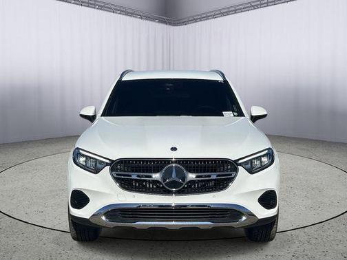 White 2025 Mercedes-Benz GLC 300 Base