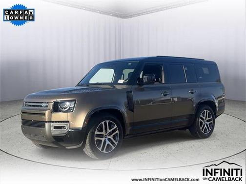 2024 Land Rover Defender 130 P400 X-Dynamic SE