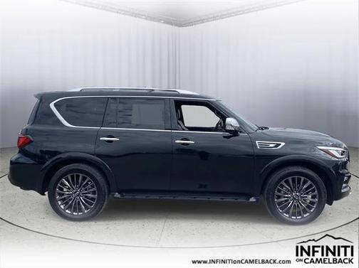 2023 INFINITI QX80 SENSORY AWD