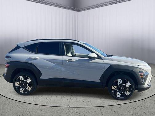 Cyber Gray Metallic 2024 Hyundai KONA SEL