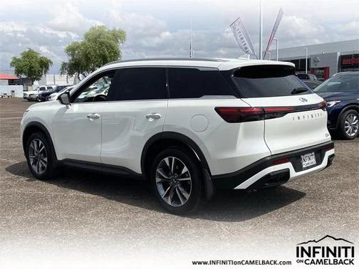 2025 INFINITI QX60 Luxe