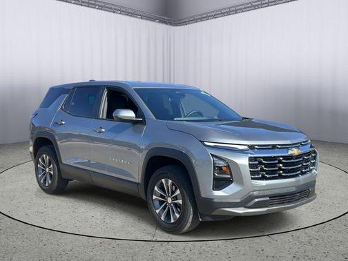 Sterling Gray Metallic 2025 Chevrolet Equinox 1LT