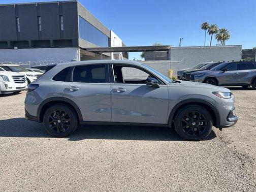 Urban Gray Pearl 2024 Honda HR-V Sport